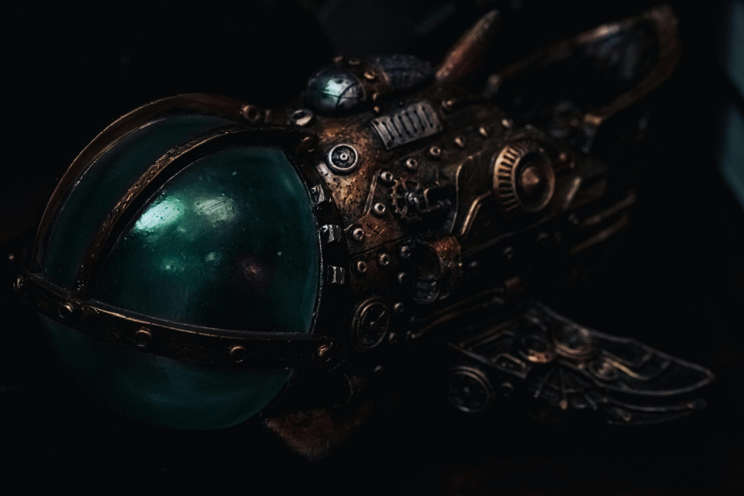 Strategies for Finding Unique Items in Antique Stores