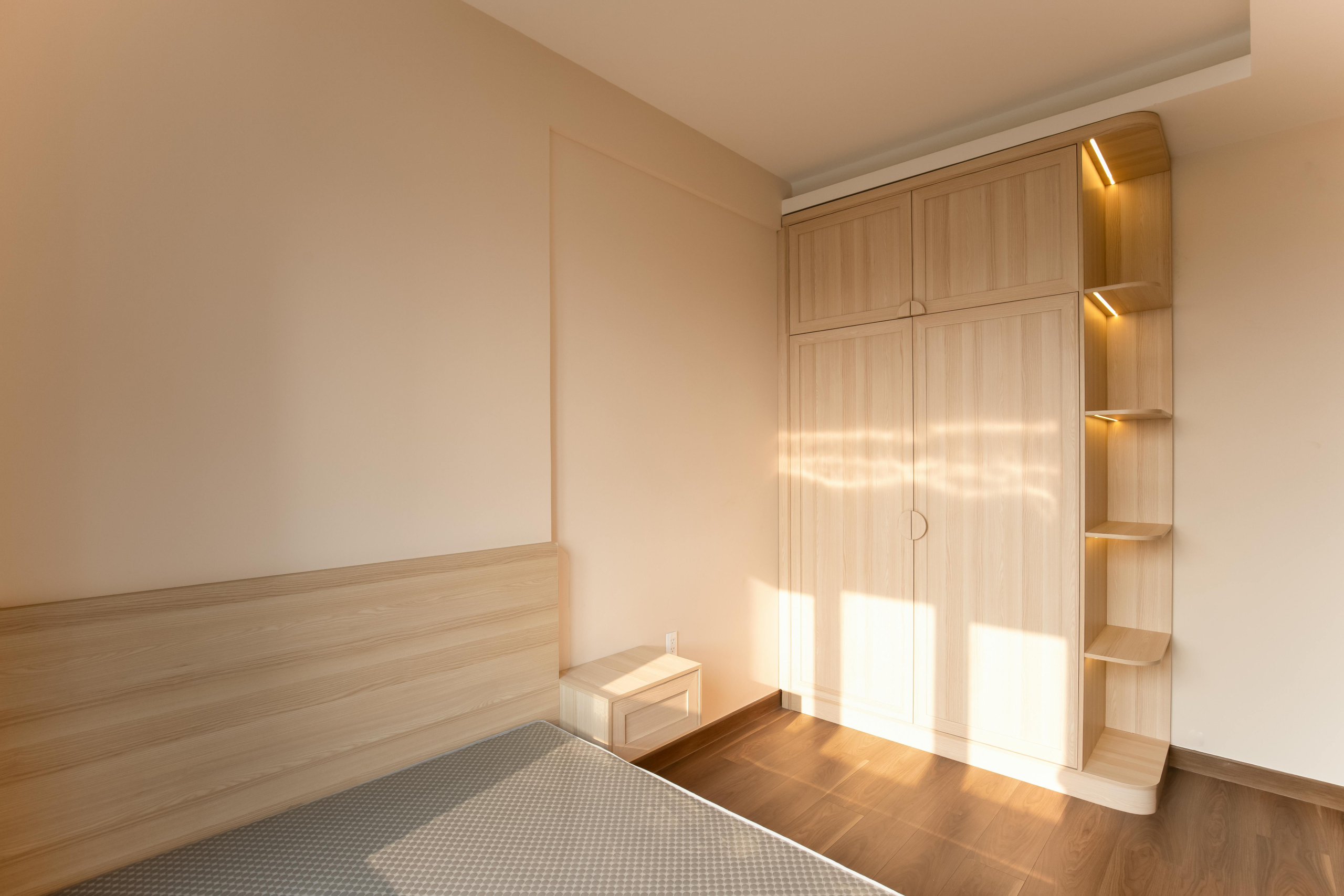 Mastering the Technique of Personal Color Analysis for Wardrobe