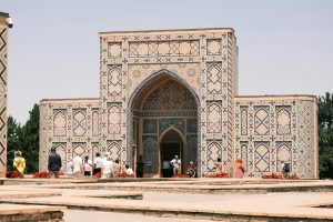 Exploring the History and Cultural Importance of the Mortar and Pestle