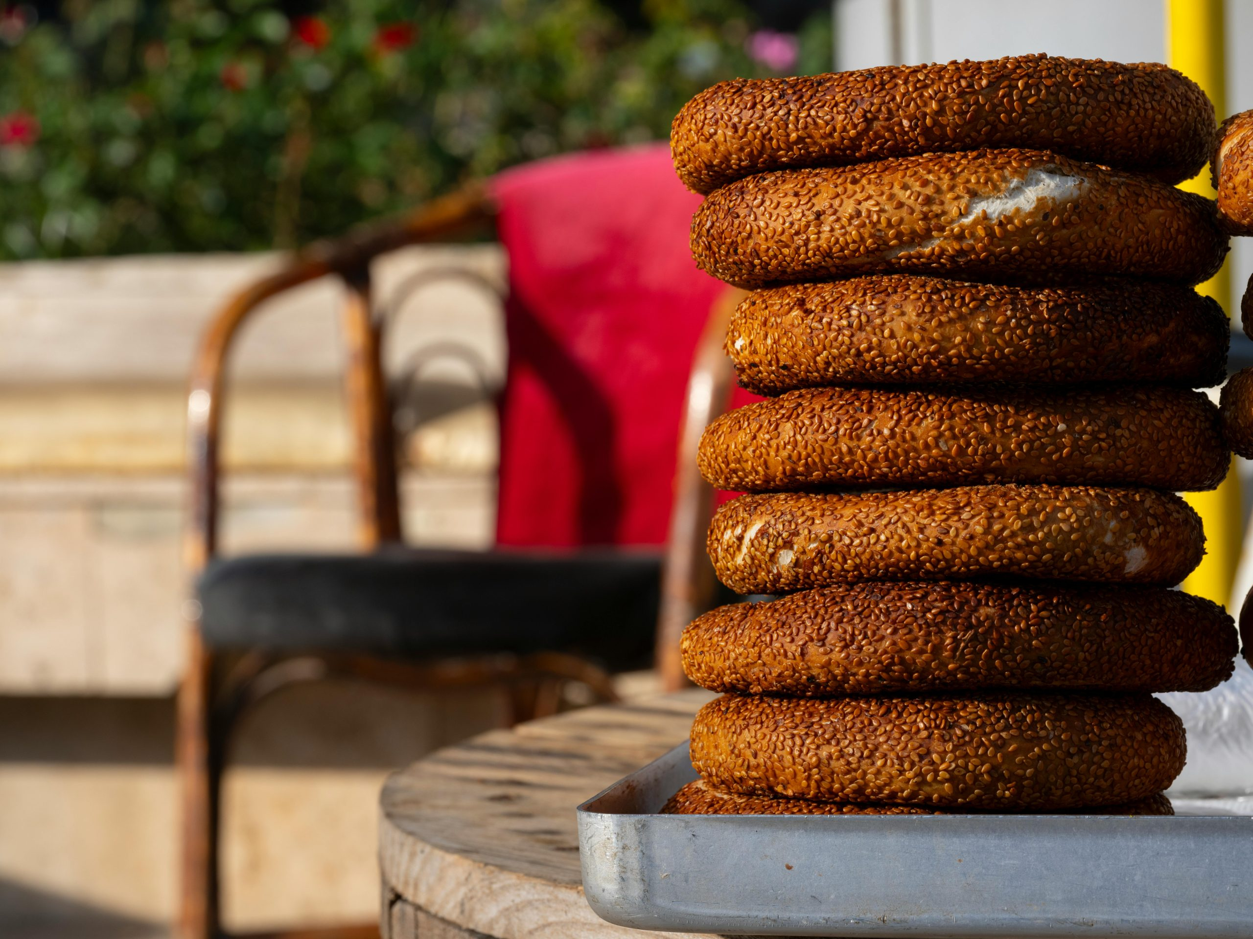 Analyzing the Vocal Techniques Used in Traditional Street Vendor Calls