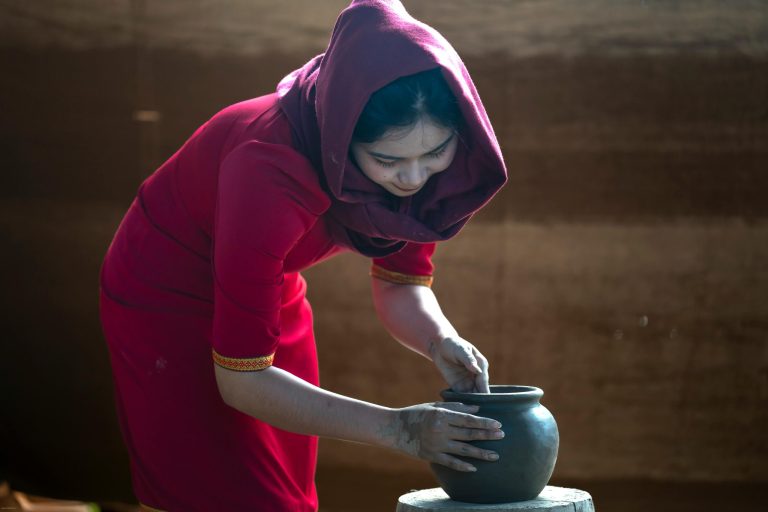 Mastering the Art of Haggling in Different Cultures