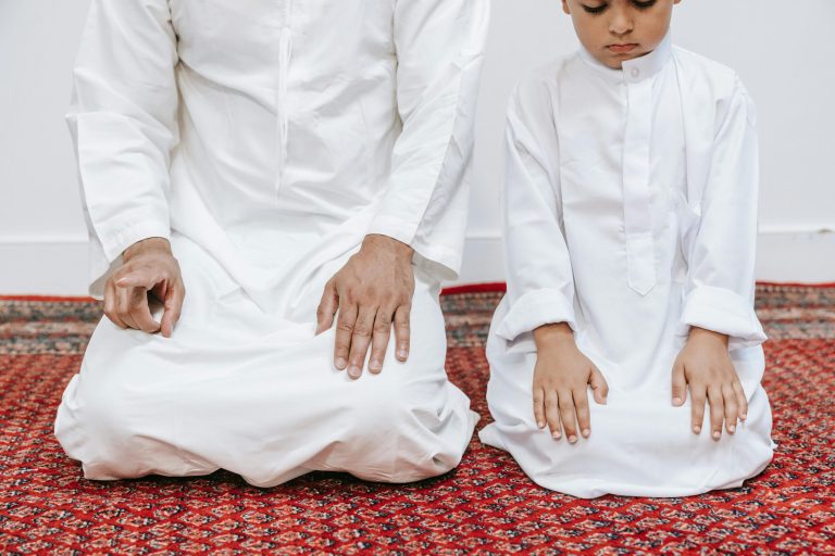Investigating the Connection Between Spirituality and Eating Rituals